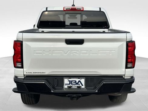Certified 2023 Chevrolet Colorado Z71 w/ Z71 Convenience Package 2 image 27