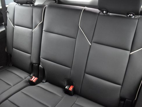 Certified 2026 Cadillac Escalade ESV Luxury w/ Touring Package image 30