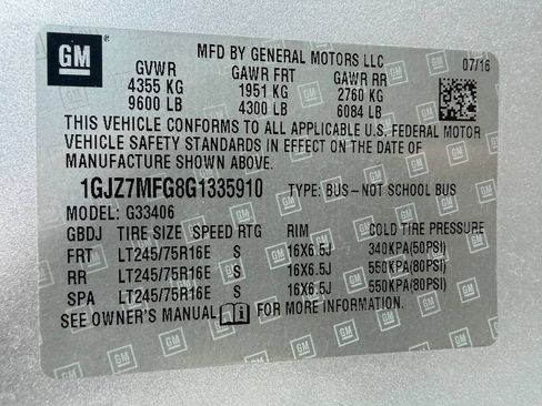 Used 2016 GMC Savana 3500 LT w/ LT Preferred Equipment Group RWD image 39