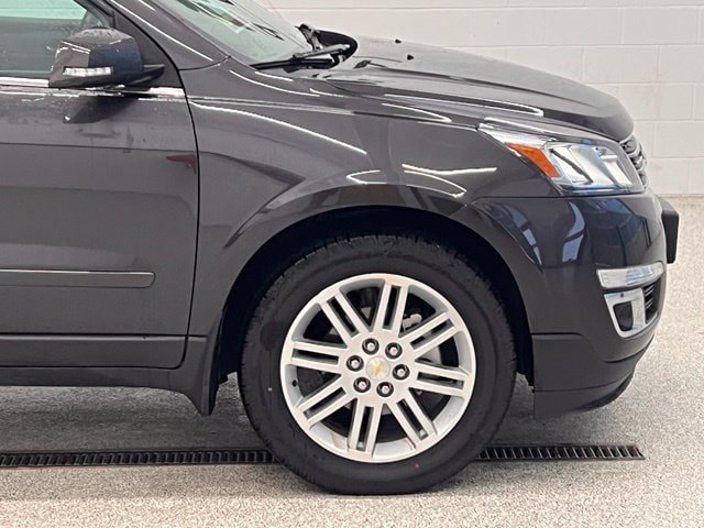 Used 2015 Chevrolet Traverse LT w/ Style and Technology Package AWD/4WD image 7