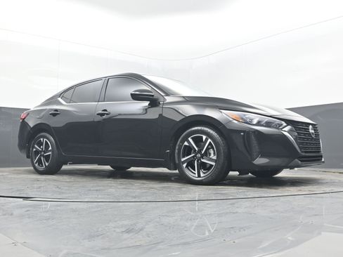 Certified 2024 Nissan Sentra SV w/ All-Weather Package image 21