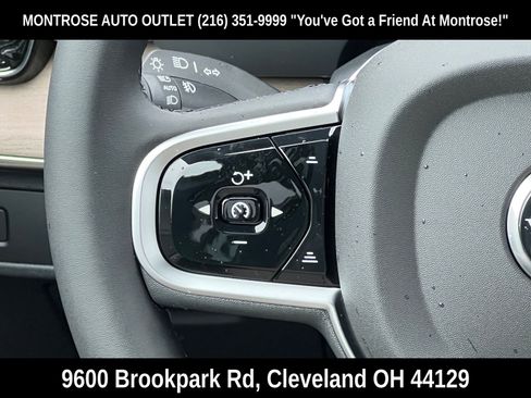 New 2026 Volvo XC90 B5 Core w/ Protection Package Premier image 27