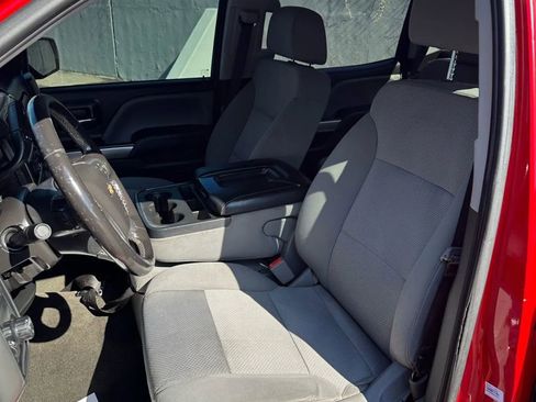 Used 2018 Chevrolet Silverado 1500 LT w/ Trailering Package RWD image 10