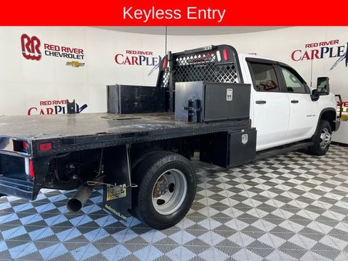 Used 2022 Chevrolet Silverado 3500 W/T w/ WT Convenience Package AWD/4WD image 8