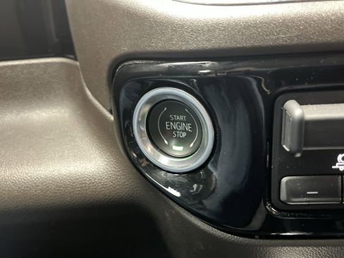 Certified 2023 Chevrolet Silverado 1500 RST image 22