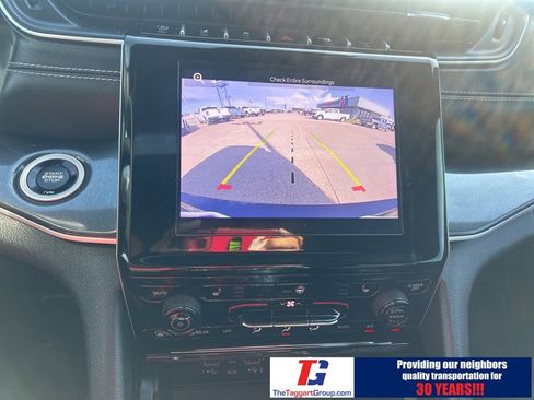 Used 2023 Jeep Grand Cherokee L Altitude image 20