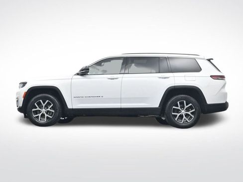 Used 2024 Jeep Grand Cherokee L Limited w/ Luxury Tech Group II image 38