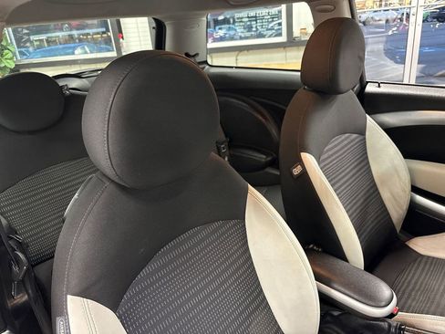 Used 2010 MINI Cooper Hardtop image 51