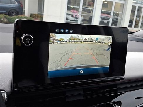 New 2025 Honda Prologue Touring image 17