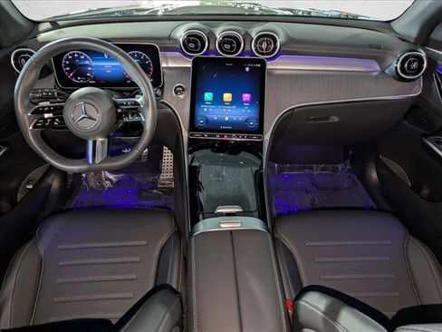 Certified 2025 Mercedes-Benz GLC 300 image 18