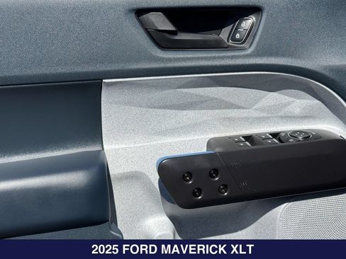 Used 2025 Ford Maverick XLT w/ Equipment Group 302A AWD/4WD image 39