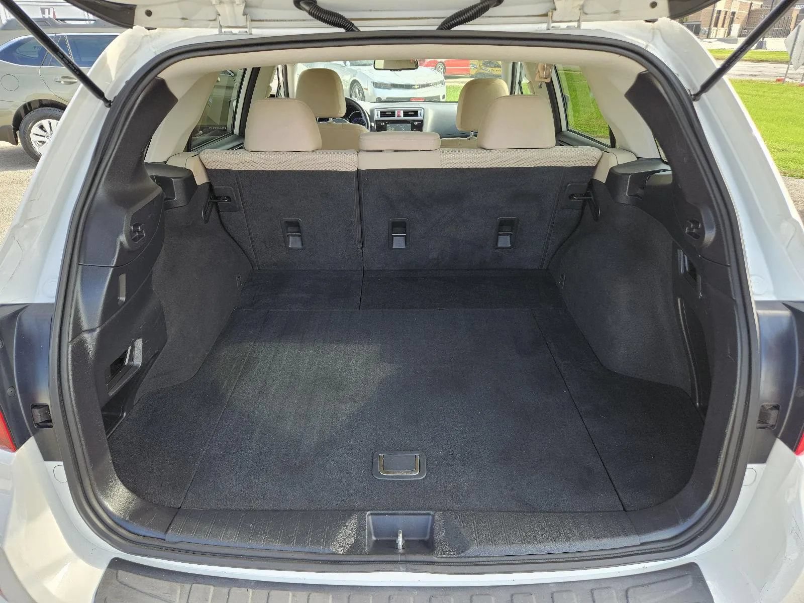 Used 2015 Subaru Outback 2.5i Premium w/ Popular Package #1 AWD/4WD image 18