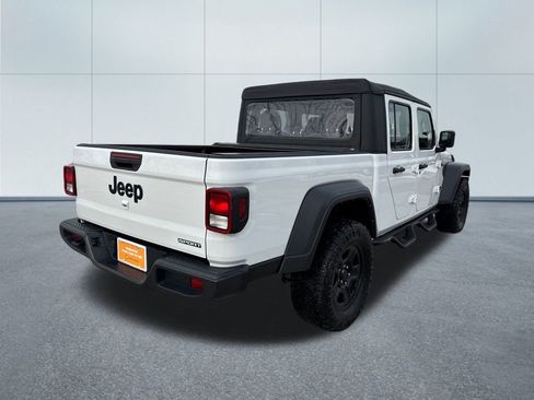 Certified 2021 Jeep Gladiator Sport image 6