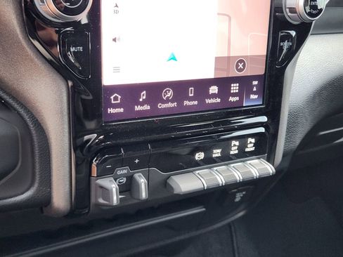 New 2026 RAM 3500 Tradesman AWD/4WD image 18
