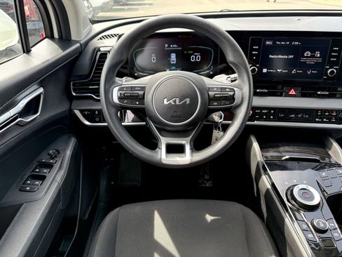 Certified 2023 Kia Sportage LX AWD/4WD image 36
