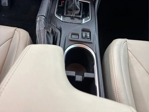 Used 2017 Subaru Impreza 2.0i Limited image 22