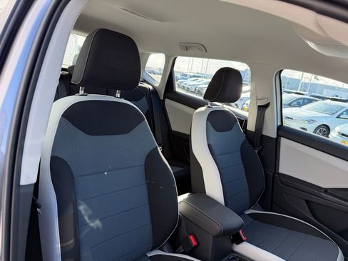 New 2026 Volkswagen Taos S image 20