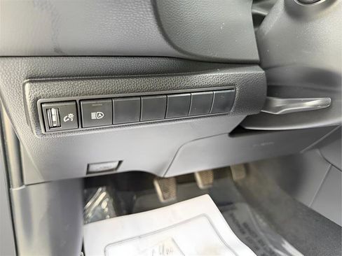 Used 2019 Toyota Corolla XSE FWD image 21