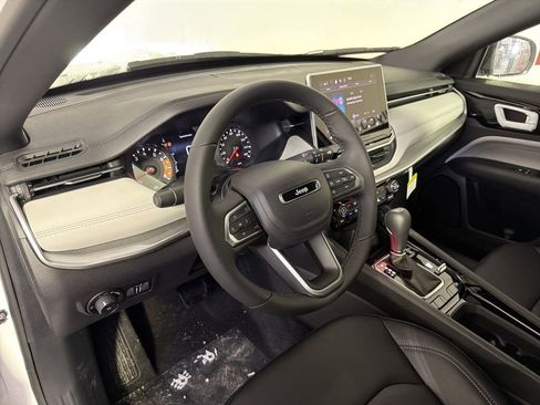 New 2026 Jeep Compass Limited AWD/4WD image 13