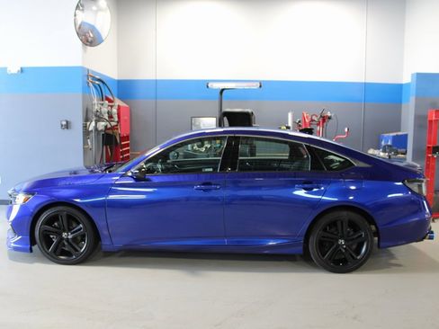 Used 2022 Honda Accord Sport image 16