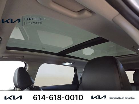 Certified 2024 Kia Sorento S w/ Panoramic Sunroof Package AWD/4WD image 31