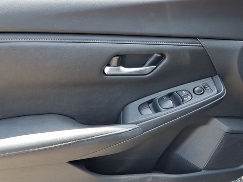 Certified 2024 Nissan Sentra SV w/ All-Weather Package FWD image 12