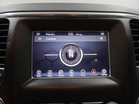 Used 2020 Jeep Grand Cherokee Laredo AWD/4WD image 27