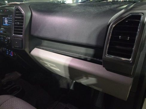 Used 2016 Ford F150 XLT image 21