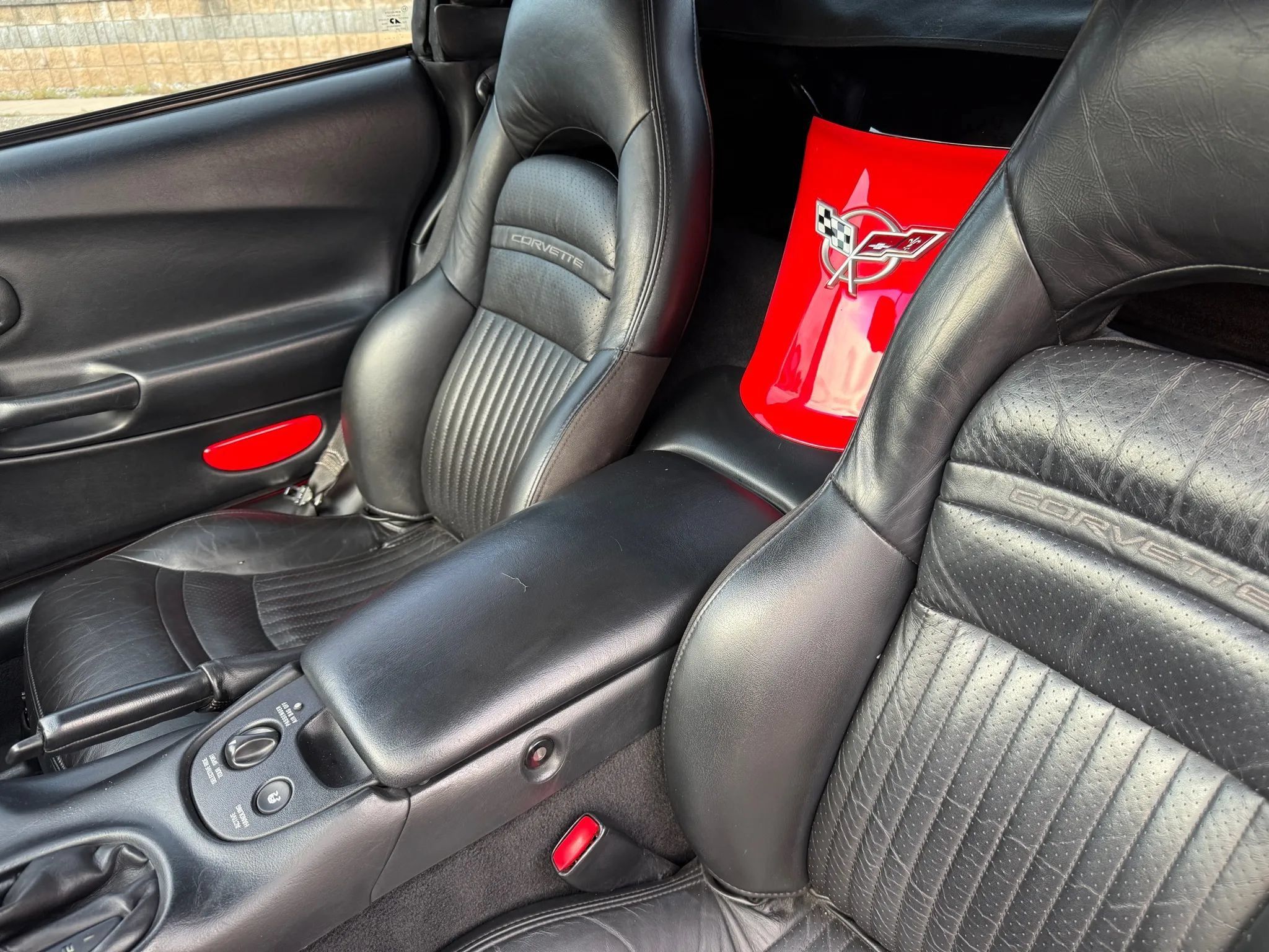 Used 2003 Chevrolet Corvette Convertible w/ Preferred Equipment Group1 RWD image 60