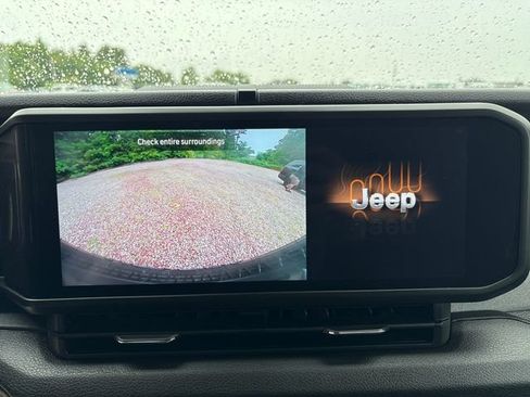 Certified 2025 Jeep Wrangler Unlimited Sport AWD/4WD image 34