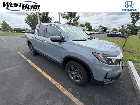 Used 2023 Honda Ridgeline RTL-E image 1