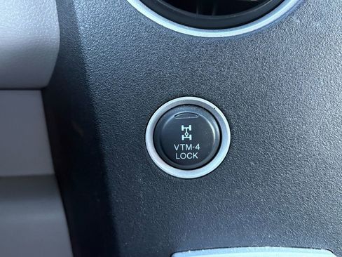 Used 2011 Honda Pilot EX-L image 37