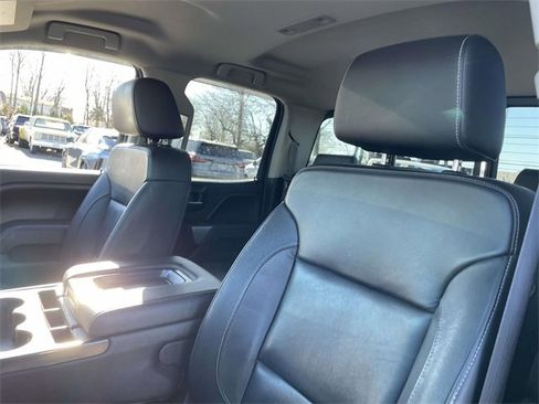 Used 2017 Chevrolet Silverado 1500 LT w/ Rally 2 Edition image 11