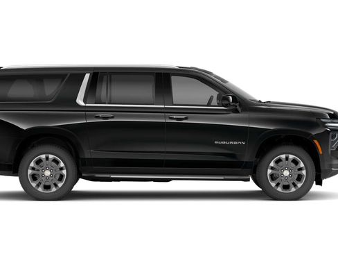 New 2026 Chevrolet Suburban LT image 2