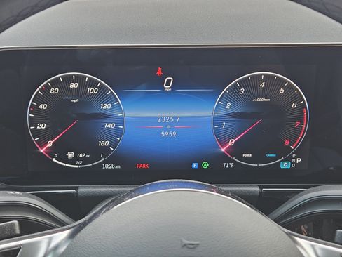 Used 2025 Mercedes-Benz GLA 250 image 16