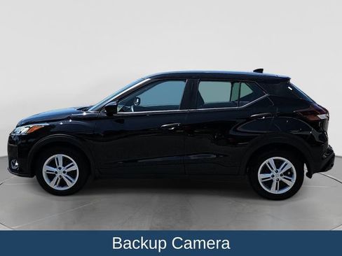 Used 2025 Nissan Kicks Play S FWD image 5