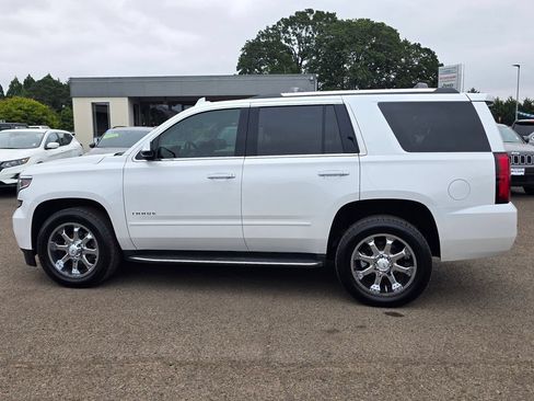 Used 2018 Chevrolet Tahoe Premier AWD/4WD image 10