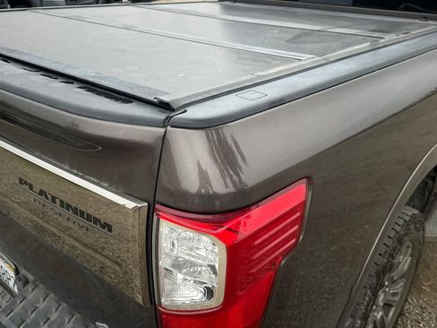 Used 2018 Nissan Titan Platinum Reserve w/ Platinum Utility Package image 27