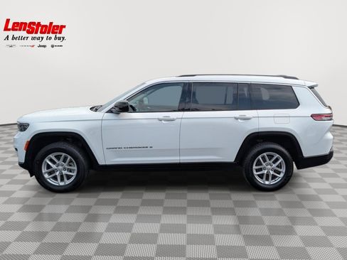 Used 2023 Jeep Grand Cherokee L Laredo RWD image 2