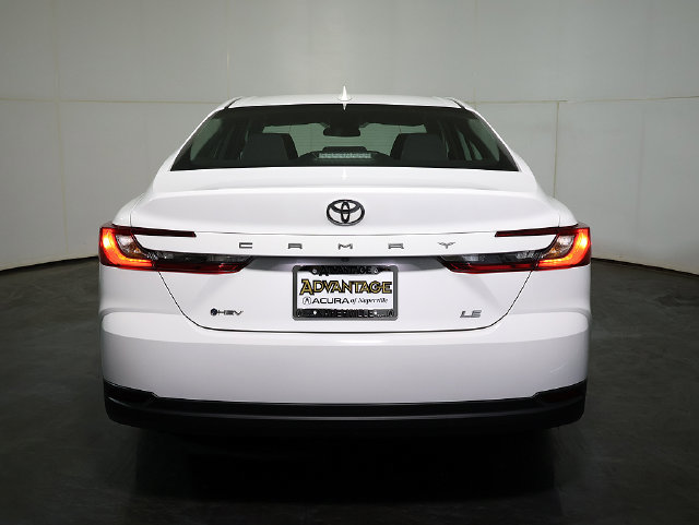 Used 2025 Toyota Camry LE FWD image 10