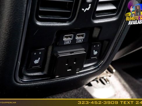 Used 2017 Jeep Grand Cherokee Trailhawk w/ Trailhawk Luxury Group AWD/4WD image 14
