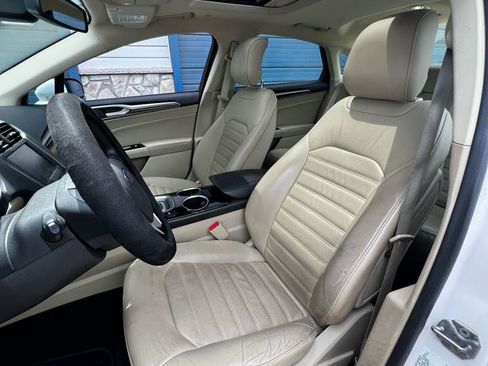 Used 2013 Ford Fusion SE FWD image 11