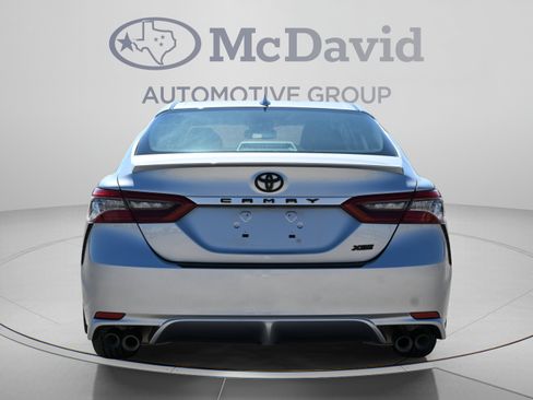 Used 2023 Toyota Camry XSE FWD image 9