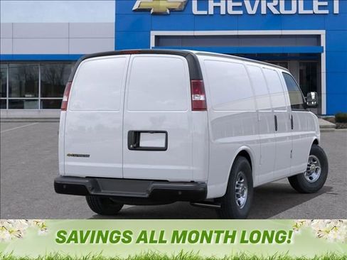 New 2026 Chevrolet Express 2500 w/ Driver Convenience Package image 4