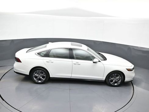 Certified 2024 Honda Accord EX-L image 36