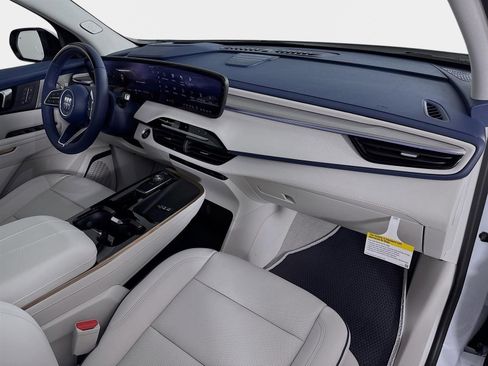 New 2026 Buick Enclave Avenir image 32