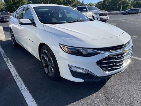 Used 2024 Chevrolet Malibu LT FWD image 1