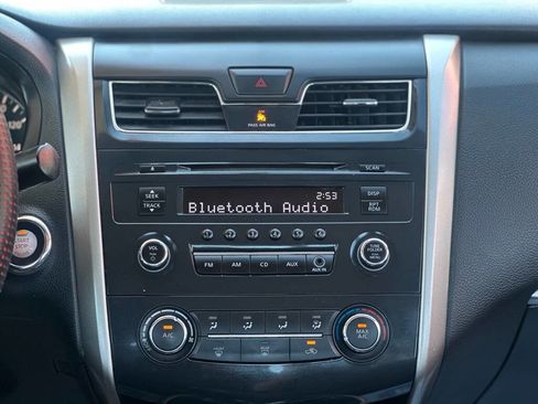 Used 2015 Nissan Altima 2.5 S w/ Power Driver Seat Package image 10