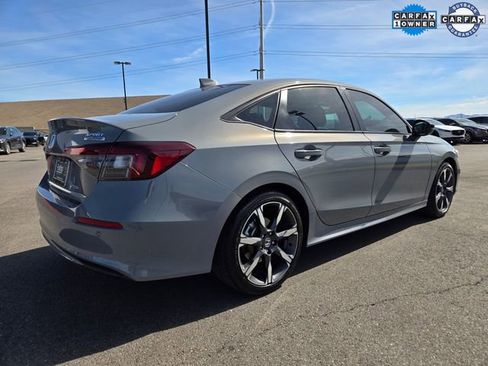 Used 2025 Honda Civic Sport image 6