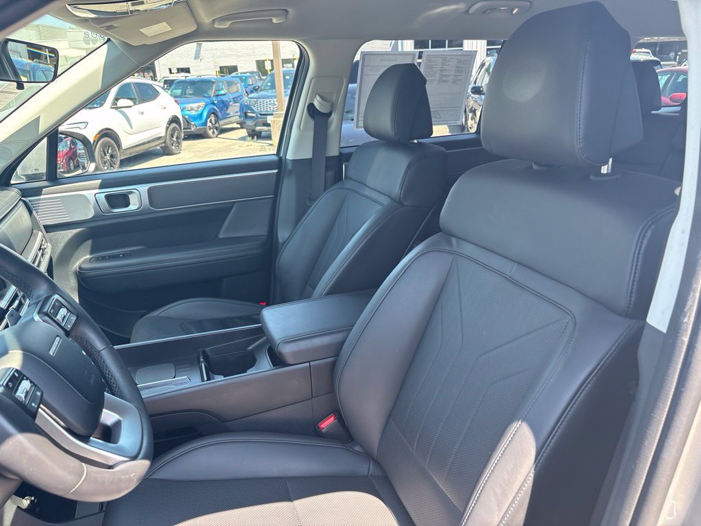 Used 2024 Hyundai Santa Fe SEL FWD image 15